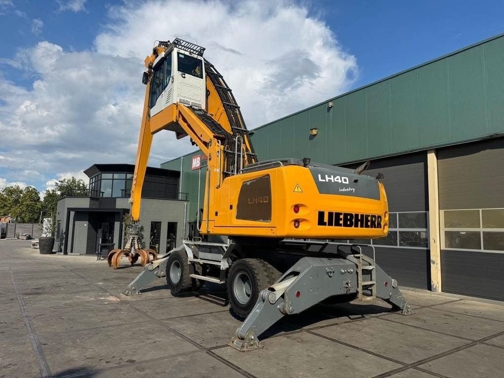 Liebherr LH 40 M - آلة التعامل مع النفايات: صورة 3 Liebherr LH 40 M - آلة التعامل مع النفايات: صورة 3