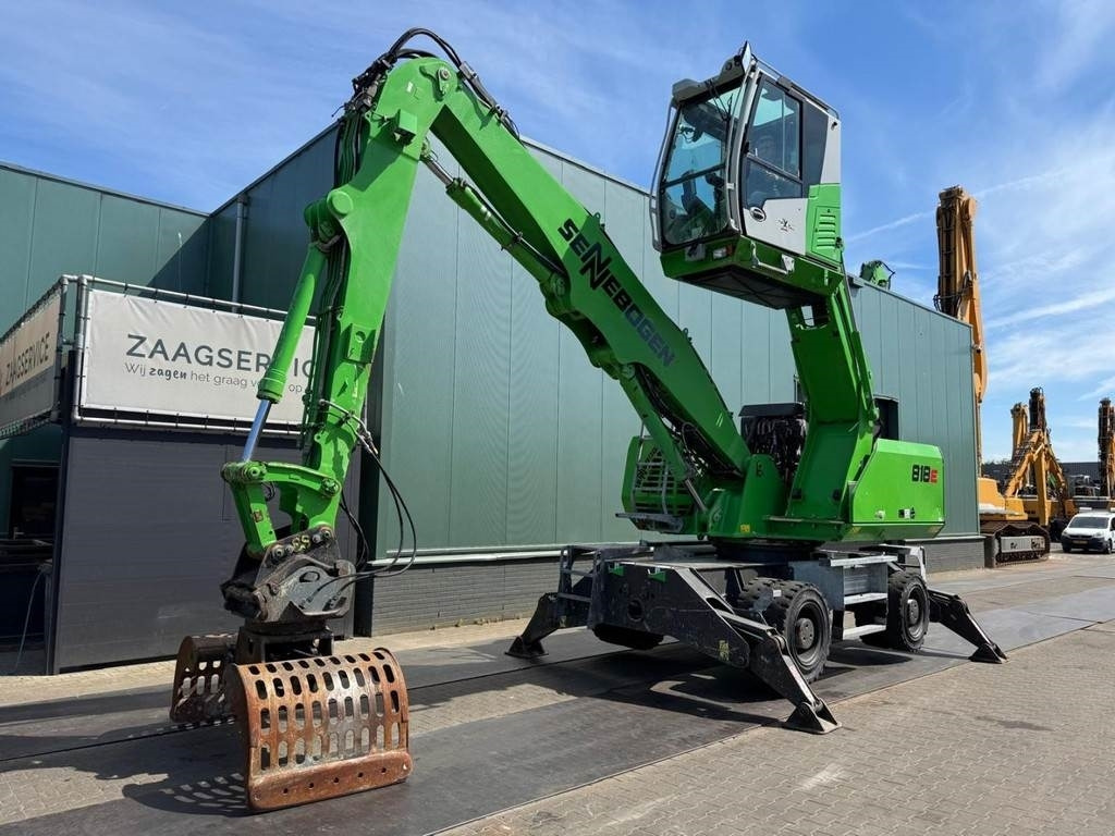 Sennebogen 818M E - آلة التعامل مع النفايات: صورة 2 Sennebogen 818M E - آلة التعامل مع النفايات: صورة 2