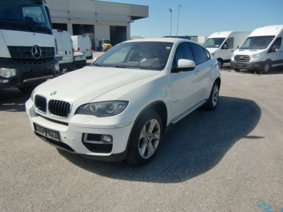 BMW X6 30d xDrive - سيارة دفع رباعي: صورة 1 BMW X6 30d xDrive - سيارة دفع رباعي: صورة 1