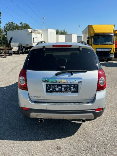 Chevrolet Captiva 3,2 V6 - سيارة دفع رباعي: صورة 5 Chevrolet Captiva 3,2 V6 - سيارة دفع رباعي: صورة 5