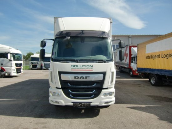 DAF LF 260 16 Tonner Plane mit LBW, Automatik, E6, - شاحنة ذات ستائر جانبية: صورة 2 DAF LF 260 16 Tonner Plane mit LBW, Automatik, E6, - شاحنة ذات ستائر جانبية: صورة 2