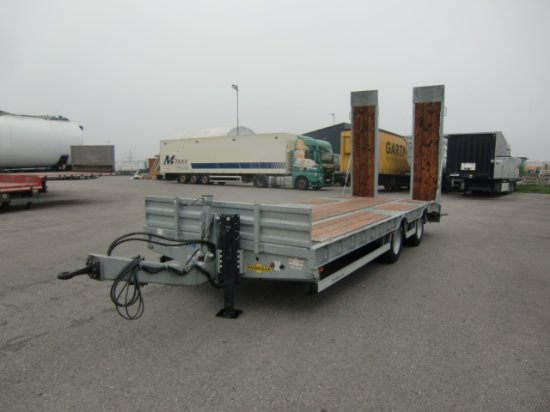 HUMBAUR HBTZ 217224 BS schräg Tandem-Tieflader Verzinkt, SAF-Achsen, - مقطورة بلودر منخفض: صورة 1 HUMBAUR HBTZ 217224 BS schräg Tandem-Tieflader Verzinkt, SAF-Achsen, - مقطورة بلودر منخفض: صورة 1