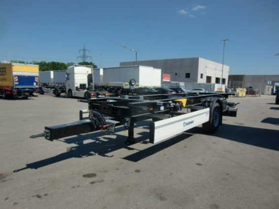 Krone 1-Achs Lafette Krone Achse, Heckabstützung, - ناقل حاوية/ مقطورة بحاوية: صورة 1 Krone 1-Achs Lafette Krone Achse, Heckabstützung, - ناقل حاوية/ مقطورة بحاوية: صورة 1