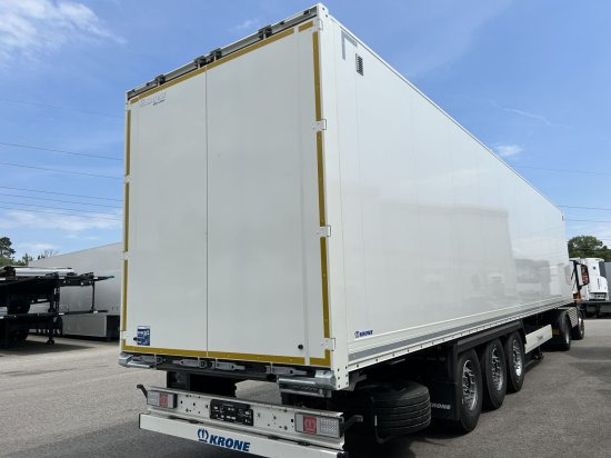 Krone SDK27 Dryliner Koffer Auflieger, Zurschienen, Mehrere Einheiten verfügbar - نصف مقطورة بصندوق مغلق: صورة 4 Krone SDK27 Dryliner Koffer Auflieger, Zurschienen, Mehrere Einheiten verfügbar - نصف مقطورة بصندوق مغلق: صورة 4