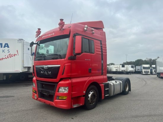 MAN TGX 18.440 XLX, EURO 6, Retarder, Standklima, Schalter - مقطورة السحب: صورة 1 MAN TGX 18.440 XLX, EURO 6, Retarder, Standklima, Schalter - مقطورة السحب: صورة 1