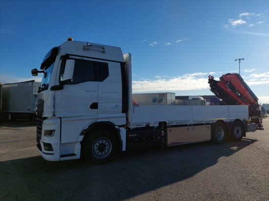 MAN TGX 26.510 LL Pritsche, Fassi F545RA.2.28XE, Containerverschlüsse, - شاحنات مسطحة, شاحنة كرين: صورة 5 MAN TGX 26.510 LL Pritsche, Fassi F545RA.2.28XE, Containerverschlüsse, - شاحنات مسطحة, شاحنة كرين: صورة 5
