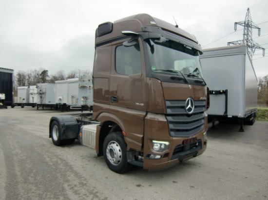 Mercedes-Benz Actros 1848 Gigaspace, Retarder, Standklima Retarder, Mirrow Cam, mehrere Einheiten - مقطورة السحب: صورة 1 Mercedes-Benz Actros 1848 Gigaspace, Retarder, Standklima Retarder, Mirrow Cam, mehrere Einheiten - مقطورة السحب: صورة 1