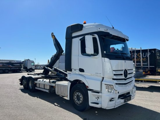 Mercedes-Benz Actros 2545L 6x2 Hyva Abroller, E6 ,Retarder, Lenk-Liftachse, - شاحنة برافعة خطافية: صورة 3 Mercedes-Benz Actros 2545L 6x2 Hyva Abroller, E6 ,Retarder, Lenk-Liftachse, - شاحنة برافعة خطافية: صورة 3