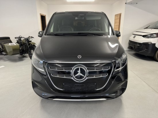 Mercedes-Benz EQV 300 AVANTGARDE, Lang , 7 Sitzer - سيارة: صورة 2 Mercedes-Benz EQV 300 AVANTGARDE, Lang , 7 Sitzer - سيارة: صورة 2