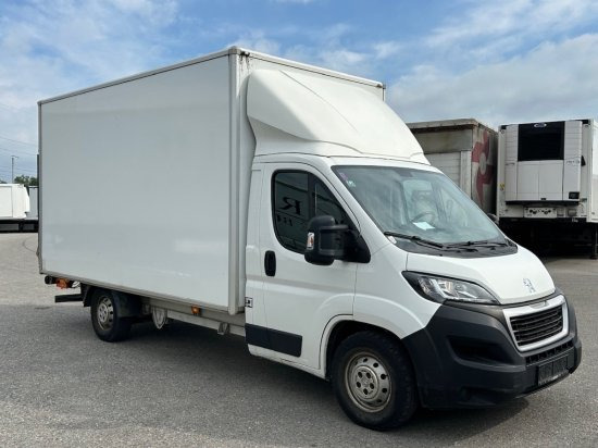Peugeot Boxer, Koffer mit Hebebühne/LBW - شاحنة بصندوق مغلق: صورة 3 Peugeot Boxer, Koffer mit Hebebühne/LBW - شاحنة بصندوق مغلق: صورة 3