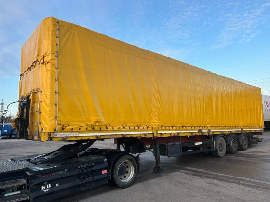 Schwarzmüller Spezialauflieger Schräglader, Coilmulde, Liftachse, Edscha-Verdeck, - نصف مقطورة بستائر جانبية: صورة 1 Schwarzmüller Spezialauflieger Schräglader, Coilmulde, Liftachse, Edscha-Verdeck, - نصف مقطورة بستائر جانبية: صورة 1