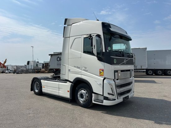 Volvo FH 460 EURO 6, I-Shift, Retarder, Globetrotter, Standklima Voll-Spoiler - مقطورة السحب: صورة 3 Volvo FH 460 EURO 6, I-Shift, Retarder, Globetrotter, Standklima Voll-Spoiler - مقطورة السحب: صورة 3