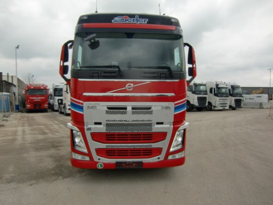 Volvo FH 500 8X4*4 Euro 6, Retarder, Tierkörpertransport Voll Luft - شاحنة: صورة 2 Volvo FH 500 8X4*4 Euro 6, Retarder, Tierkörpertransport Voll Luft - شاحنة: صورة 2