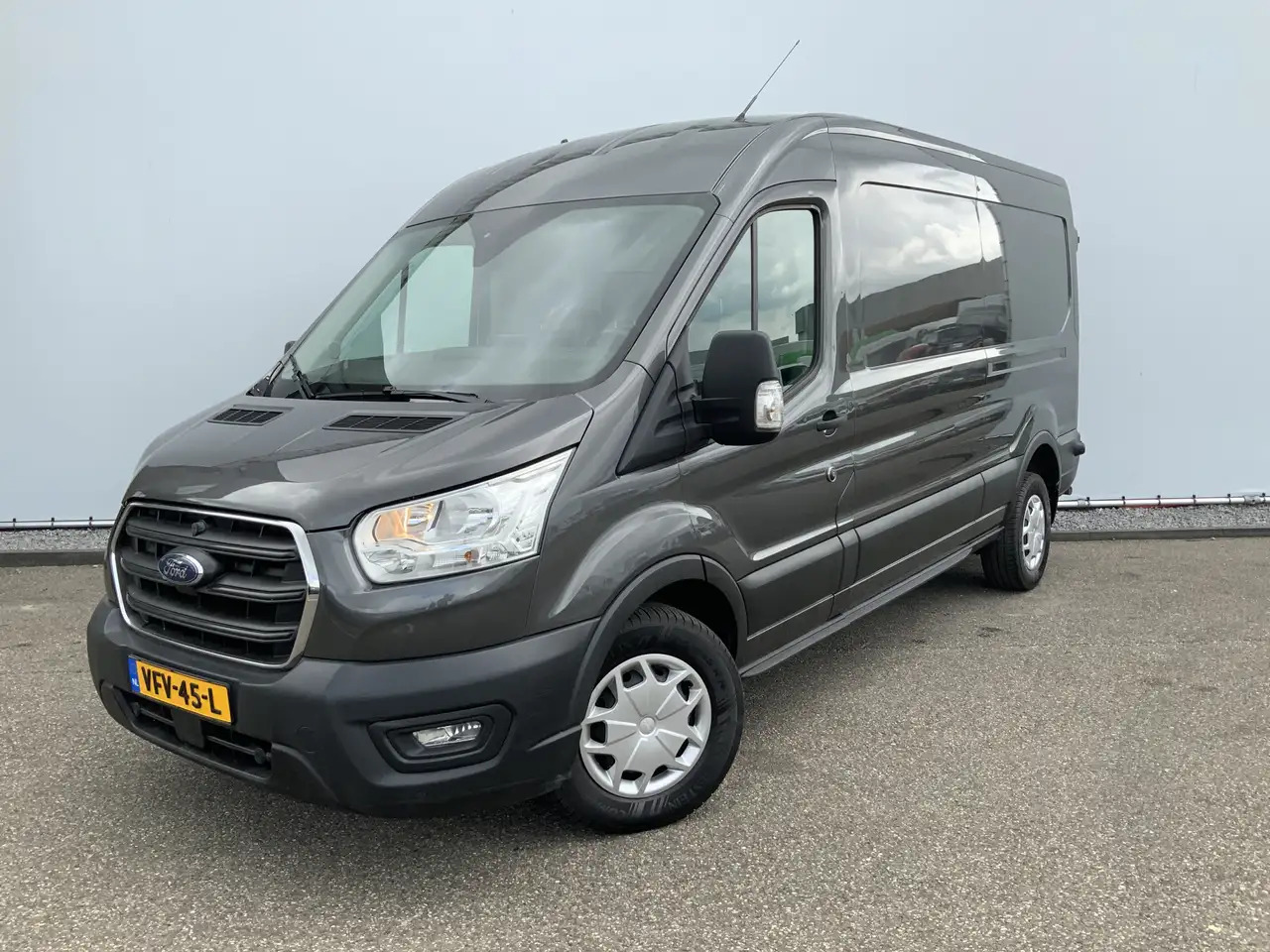 Ford Transit 350 2.0 TDCI L3H2 Trend Koelauto & Vries Automaat - شاحنة توصيل مبردة: صورة 1 Ford Transit 350 2.0 TDCI L3H2 Trend Koelauto & Vries Automaat - شاحنة توصيل مبردة: صورة 1