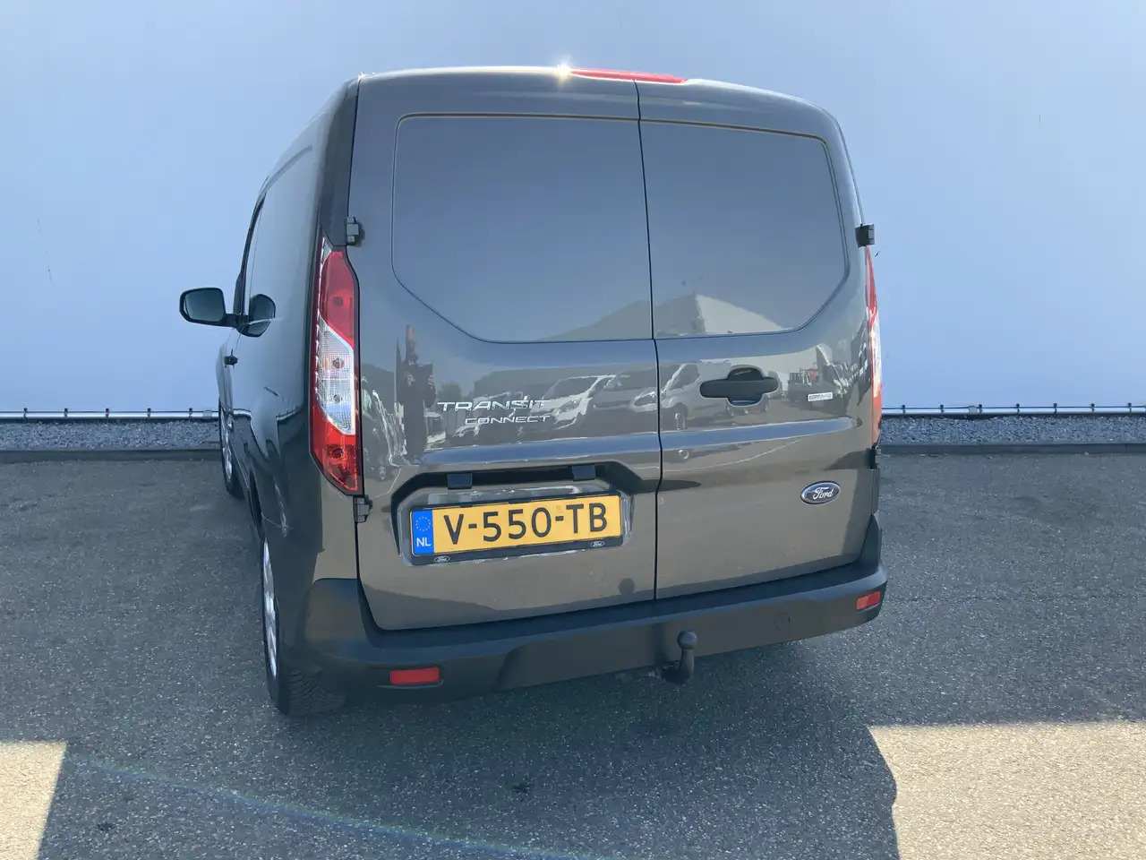 Ford Transit Connect 1.5 EcoBlue L1 Trend Airco Cruise 3 Zits Trekhaak - فان المدمجة: صورة 2 Ford Transit Connect 1.5 EcoBlue L1 Trend Airco Cruise 3 Zits Trekhaak - فان المدمجة: صورة 2