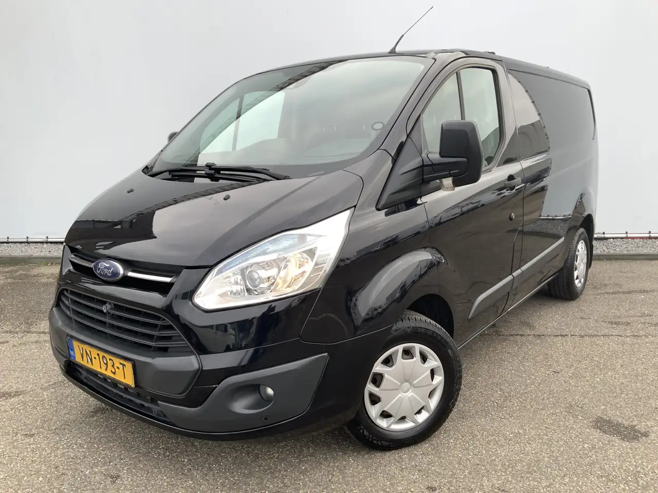 Ford Transit Custom 270 2.2 TDCI L1H1 Trend Airco Cruise 3 Zits Camera - فان: صورة 1 Ford Transit Custom 270 2.2 TDCI L1H1 Trend Airco Cruise 3 Zits Camera - فان: صورة 1