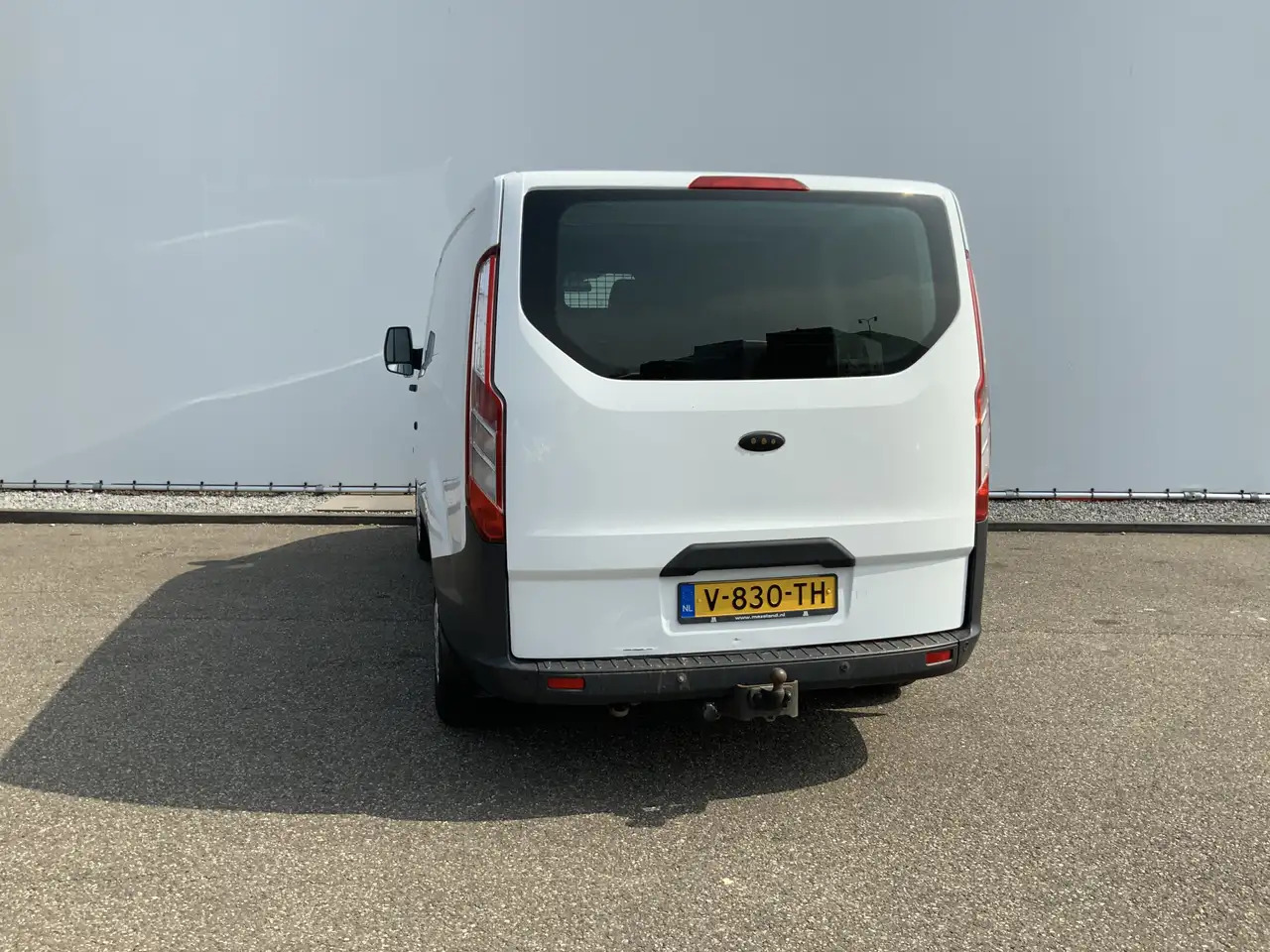 Ford Transit Custom 290 2.2 TDCI L1H2 Trend Airco Cruise 3 Zits Trekha - فان: صورة 2 Ford Transit Custom 290 2.2 TDCI L1H2 Trend Airco Cruise 3 Zits Trekha - فان: صورة 2