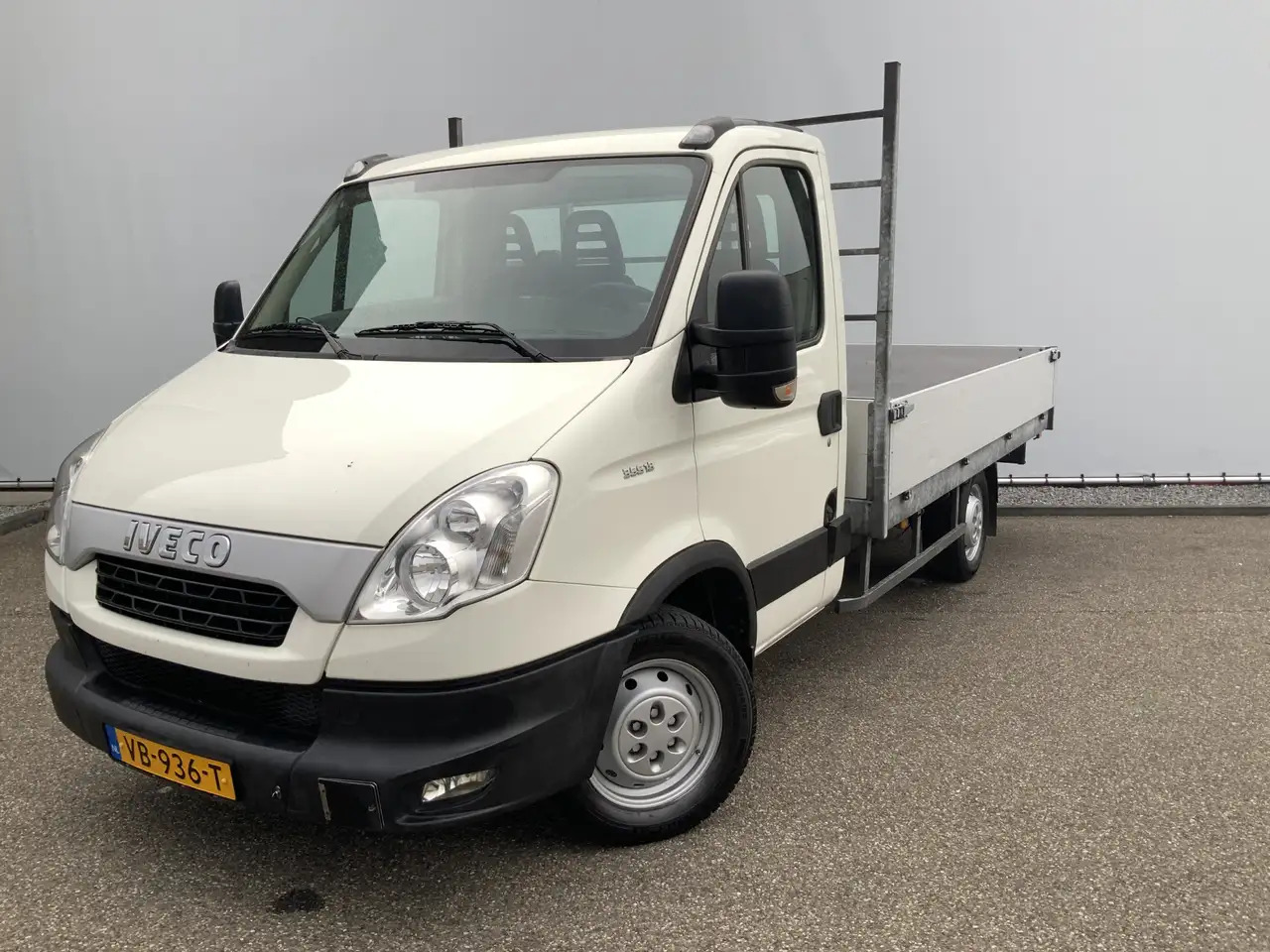 Iveco Daily 35S13 D 345 Pick Up Airco 3 Zits Trekhaak 3500 kg - شاحنة توصيل مفتوحة: صورة 1 Iveco Daily 35S13 D 345 Pick Up Airco 3 Zits Trekhaak 3500 kg - شاحنة توصيل مفتوحة: صورة 1