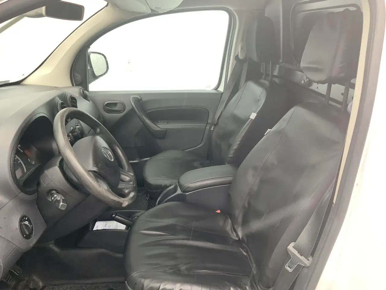 Mercedes-Benz Citan 109 CDI BlueEFFICIENCY Extra Lang Maxi Airco Euro - فان المدمجة: صورة 4 Mercedes-Benz Citan 109 CDI BlueEFFICIENCY Extra Lang Maxi Airco Euro - فان المدمجة: صورة 4