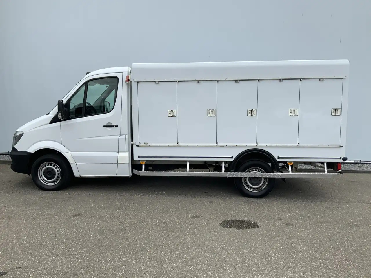 Mercedes-Benz Sprinter 310 2.2 CDI 366 ijswagen 40 gr _0 Deuren 10 Euro 5 - شاحنة توصيل مبردة: صورة 2 Mercedes-Benz Sprinter 310 2.2 CDI 366 ijswagen 40 gr _0 Deuren 10 Euro 5 - شاحنة توصيل مبردة: صورة 2