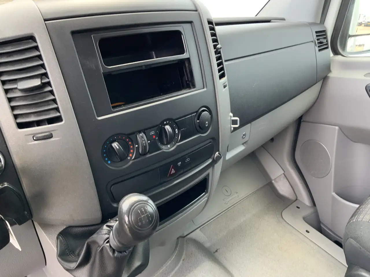 شاحنة توصيل مبردة Mercedes-Benz Sprinter 311 2.2 CDI 366 ijsAuto - 40 C. Deuren 10 Euro 6: صورة 6