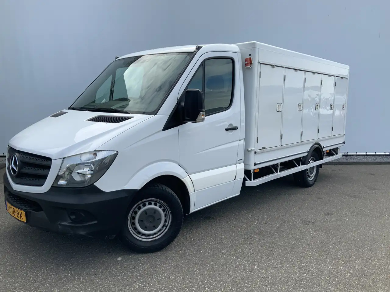 Mercedes-Benz Sprinter 311 2.2 CDI 366 ijsAuto - 40 C. Deuren 10 Euro 6 - شاحنة توصيل مبردة: صورة 1 Mercedes-Benz Sprinter 311 2.2 CDI 366 ijsAuto - 40 C. Deuren 10 Euro 6 - شاحنة توصيل مبردة: صورة 1