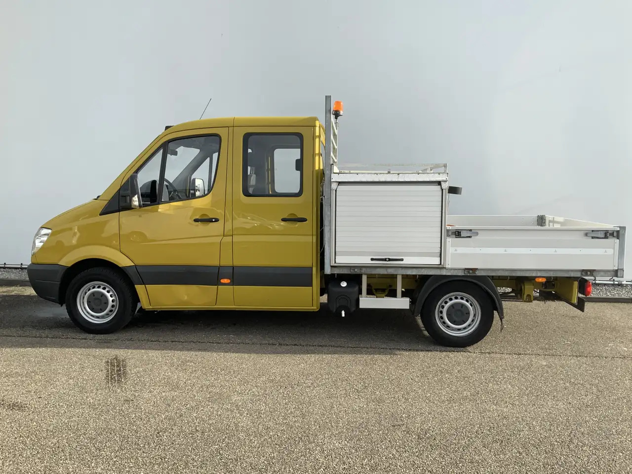 Mercedes-Benz Sprinter 313 2.2 CDI 366 Automaat DubCab Pick Up 5 Zits Tre - شاحنة توصيل مفتوحة, الشاحنات الصغيرة كابينة مزدوجة: صورة 3 Mercedes-Benz Sprinter 313 2.2 CDI 366 Automaat DubCab Pick Up 5 Zits Tre - شاحنة توصيل مفتوحة, الشاحنات الصغيرة كابينة مزدوجة: صورة 3
