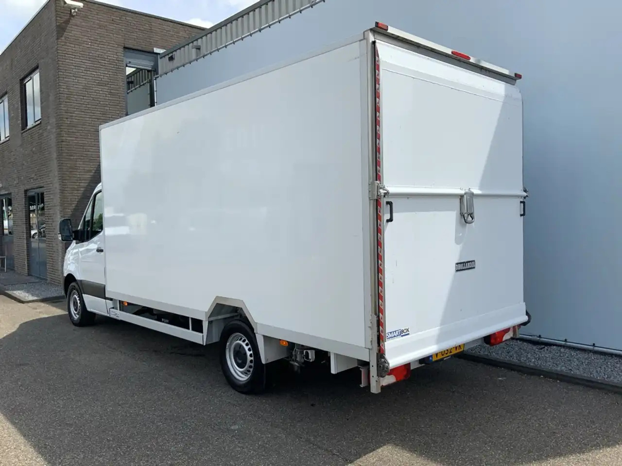 Mercedes-Benz Sprinter 314 2.2 CDI 432 Automaat Meubelbak & Klep Veer Air - شاحنة بصندوق مغلق: صورة 5 Mercedes-Benz Sprinter 314 2.2 CDI 432 Automaat Meubelbak & Klep Veer Air - شاحنة بصندوق مغلق: صورة 5