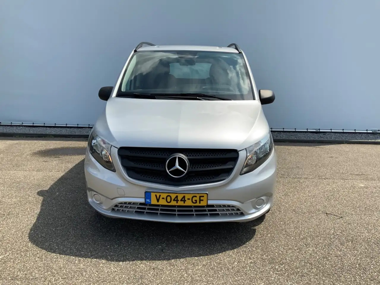 Mercedes-Benz Vito 114 CDI 4X4 Automaat Airco Cruise Trekhaak 2500 kg - فان: صورة 2 Mercedes-Benz Vito 114 CDI 4X4 Automaat Airco Cruise Trekhaak 2500 kg - فان: صورة 2