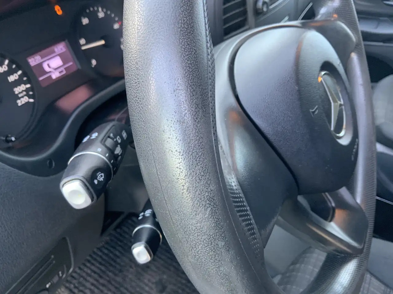 Mercedes-Benz Vito 114 CDI Airco Cruise Euro 5 - فان المدمجة: صورة 4 Mercedes-Benz Vito 114 CDI Airco Cruise Euro 5 - فان المدمجة: صورة 4
