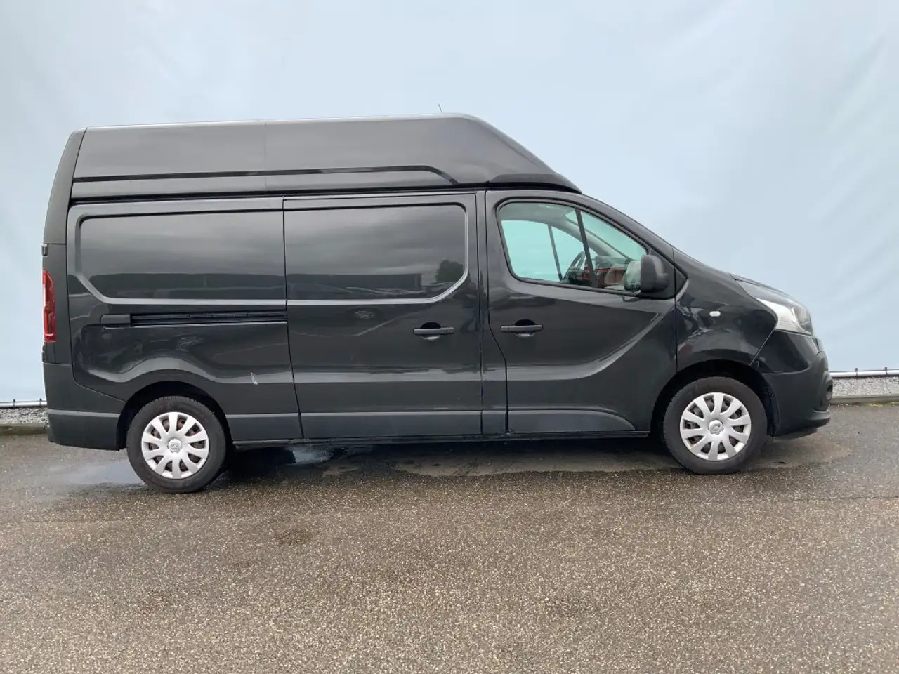 Renault Trafic 1.6 dCi T29 L2H2 Comfort Energy Airco Cruise 3 Zit - فان: صورة 3 Renault Trafic 1.6 dCi T29 L2H2 Comfort Energy Airco Cruise 3 Zit - فان: صورة 3