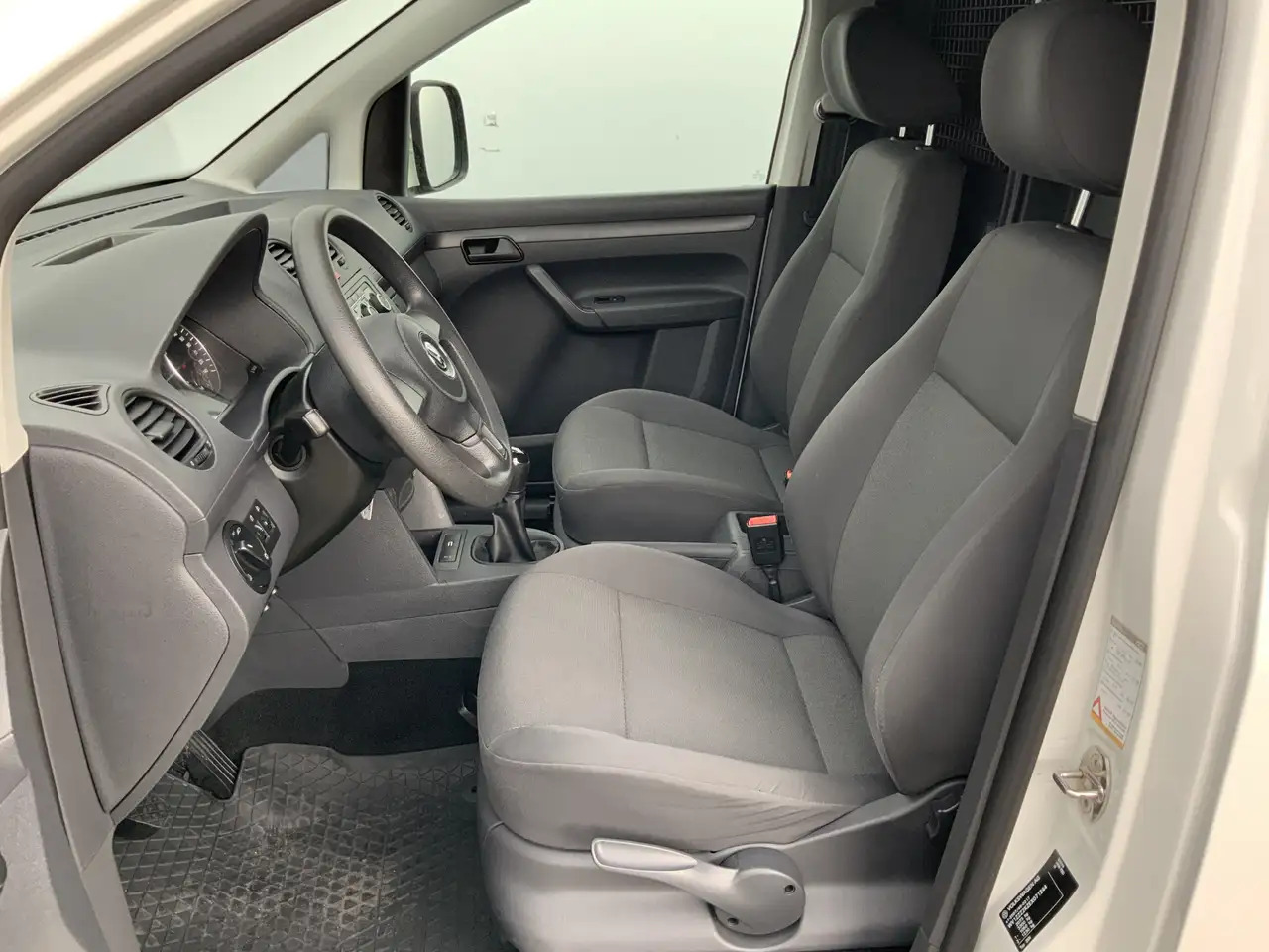 Volkswagen Caddy BENZINE !!! 1.2 TSI Airco Side Bar Alu Velg Trekha - فان المدمجة: صورة 3 Volkswagen Caddy BENZINE !!! 1.2 TSI Airco Side Bar Alu Velg Trekha - فان المدمجة: صورة 3