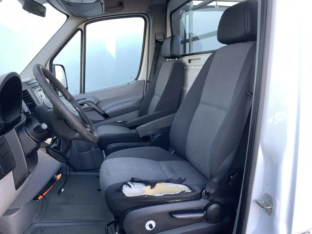 Volkswagen Crafter 50 2.0 TDI L2H1Pick Up Airco Cruise Trekhaak 3500 - شاحنة توصيل مفتوحة: صورة 4 Volkswagen Crafter 50 2.0 TDI L2H1Pick Up Airco Cruise Trekhaak 3500 - شاحنة توصيل مفتوحة: صورة 4