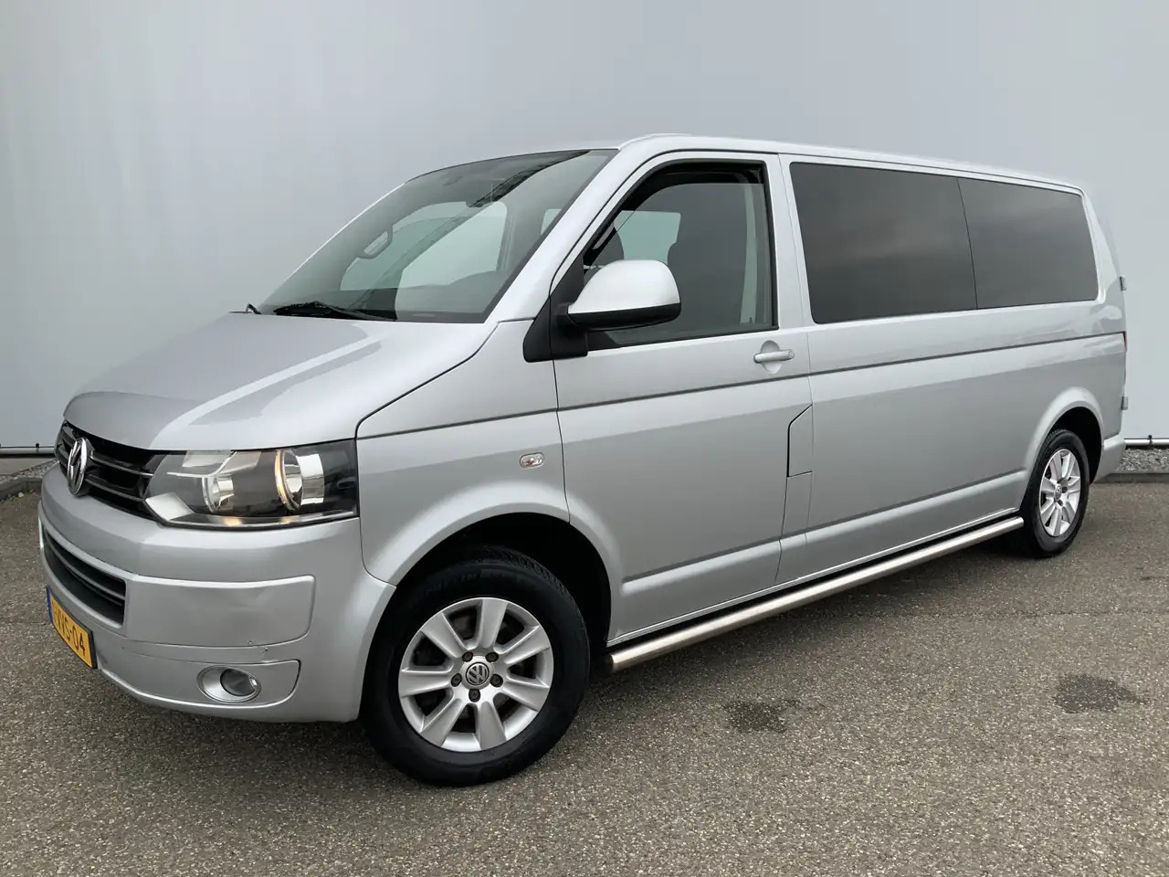 Volkswagen T5 Transporter MARGE 2.0 TDI L2H1 Dub Cab Airco Cruise Alu Velg S - الشاحنات الصغيرة كابينة مزدوجة: صورة 1 Volkswagen T5 Transporter MARGE 2.0 TDI L2H1 Dub Cab Airco Cruise Alu Velg S - الشاحنات الصغيرة كابينة مزدوجة: صورة 1