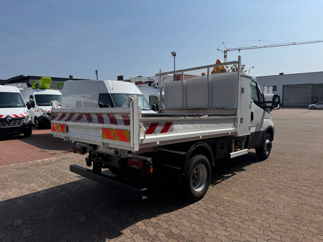 Iveco 70C18 Kipper 3625 kg Nutzlast! Klima EURO 6C - قلاب صغير: صورة 4 Iveco 70C18 Kipper 3625 kg Nutzlast! Klima EURO 6C - قلاب صغير: صورة 4