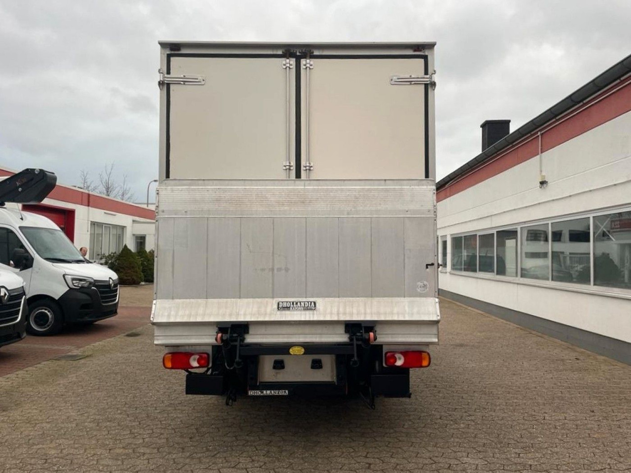 Renault Maxity Tiefkühlkoffer Multi-Temp Ladebordwand - شاحنة توصيل مبردة: صورة 5 Renault Maxity Tiefkühlkoffer Multi-Temp Ladebordwand - شاحنة توصيل مبردة: صورة 5