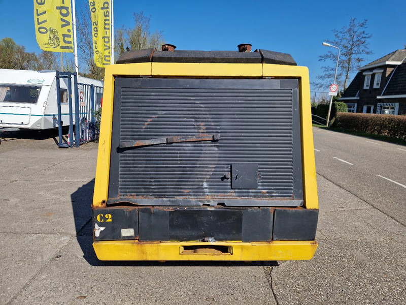 Atlas-Copco XAS350DD VERY LOW HOURS - ضاغط هوائي: صورة 3 Atlas-Copco XAS350DD VERY LOW HOURS - ضاغط هوائي: صورة 3