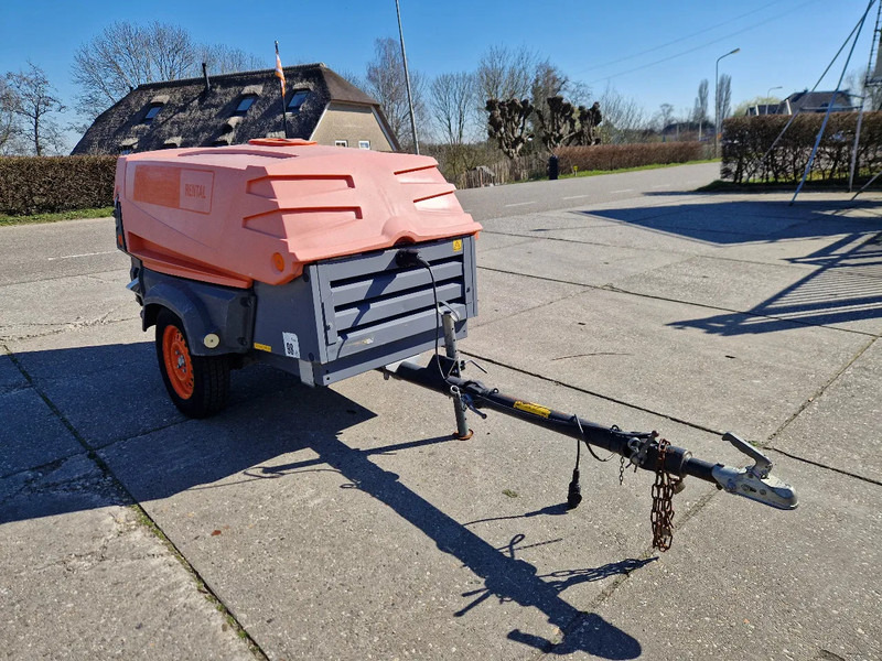 Atlas-Copco XAS57 in zeer nette staat - ضاغط هوائي: صورة 2 Atlas-Copco XAS57 in zeer nette staat - ضاغط هوائي: صورة 2