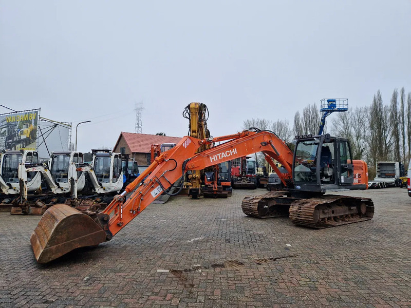 Hitachi ZX160LC-3 rijwerk zeer netjes - حفار زاحف: صورة 2 Hitachi ZX160LC-3 rijwerk zeer netjes - حفار زاحف: صورة 2