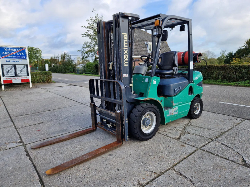 Maximal Nissan Zhejiang 2.5 ton LPG LOW HOURS - رافعة شوكية تعمل بالغاز: صورة 2 Maximal Nissan Zhejiang 2.5 ton LPG LOW HOURS - رافعة شوكية تعمل بالغاز: صورة 2