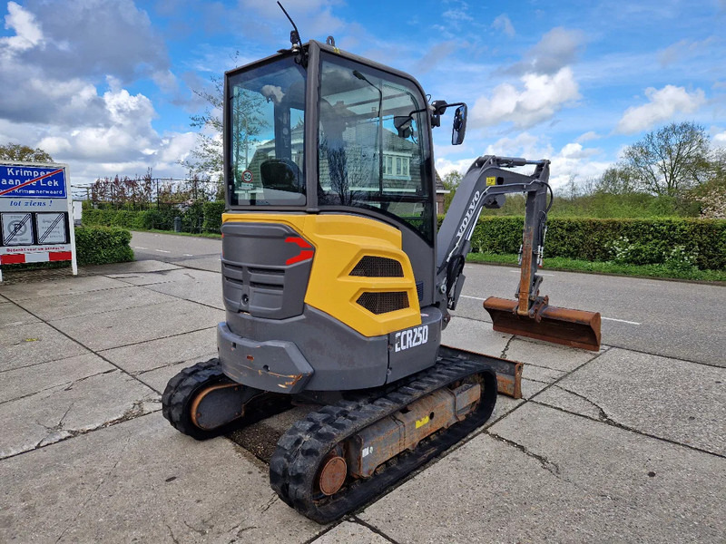 Volvo ECR25D met 2562 uur - حفار صغير: صورة 4 Volvo ECR25D met 2562 uur - حفار صغير: صورة 4