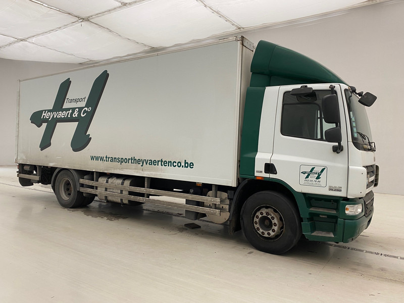 DAF CF75.250 - damaged engine - شاحنة صندوقية: صورة 3 DAF CF75.250 - damaged engine - شاحنة صندوقية: صورة 3