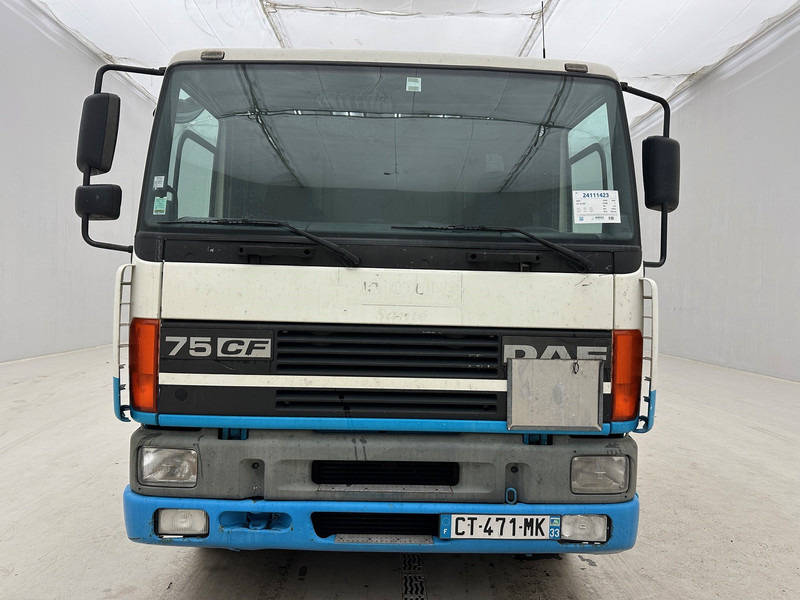 DAF CF75.250* - شاحنات مسطحة, شاحنة كرين: صورة 2 DAF CF75.250* - شاحنات مسطحة, شاحنة كرين: صورة 2