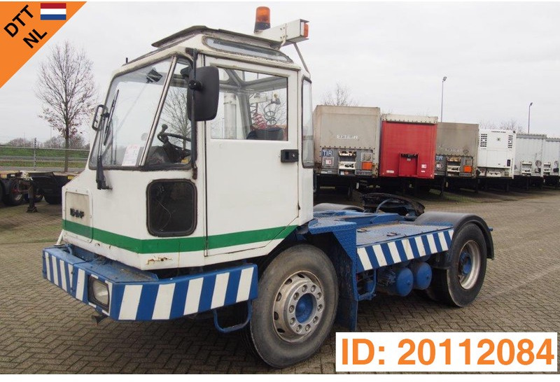 DAF RORO Terminal tractor TT13050H - شاحنة نقل نصف مقطورة بالميناء: صورة 1 DAF RORO Terminal tractor TT13050H - شاحنة نقل نصف مقطورة بالميناء: صورة 1