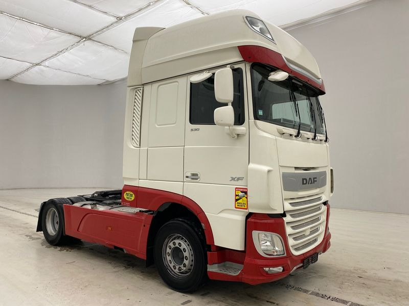 DAF XF105.530 Super Space Cab* - مقطورة السحب: صورة 3 DAF XF105.530 Super Space Cab* - مقطورة السحب: صورة 3