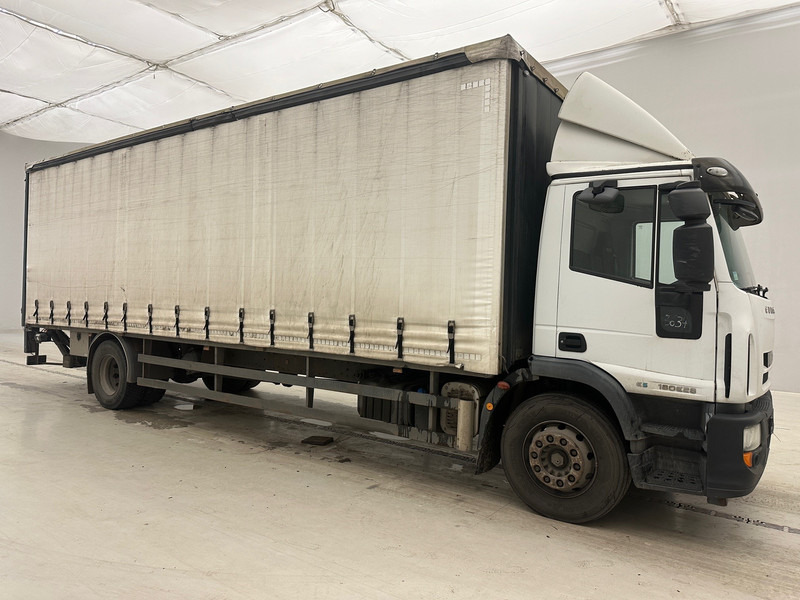 Iveco Eurocargo 180E28 - شاحنة ذات ستائر جانبية: صورة 3 Iveco Eurocargo 180E28 - شاحنة ذات ستائر جانبية: صورة 3