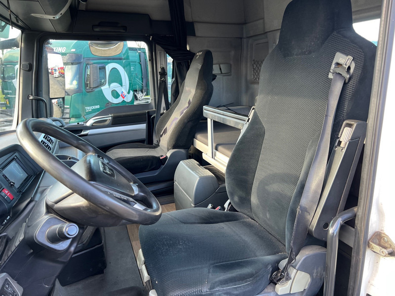 Interior photo 1: شاحنة - نظام الكابلات MAN TGX 26.440 - 6x2