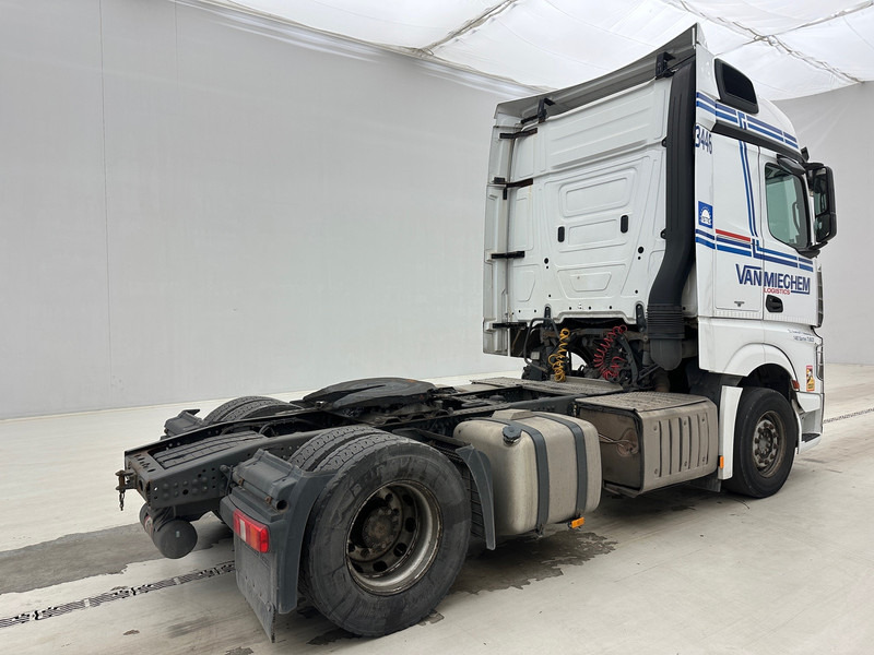 Mercedes-Benz Actros 1842 - مقطورة السحب: صورة 5 Mercedes-Benz Actros 1842 - مقطورة السحب: صورة 5