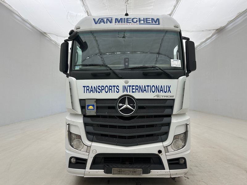 Mercedes-Benz Actros 1842 - مقطورة السحب: صورة 2 Mercedes-Benz Actros 1842 - مقطورة السحب: صورة 2