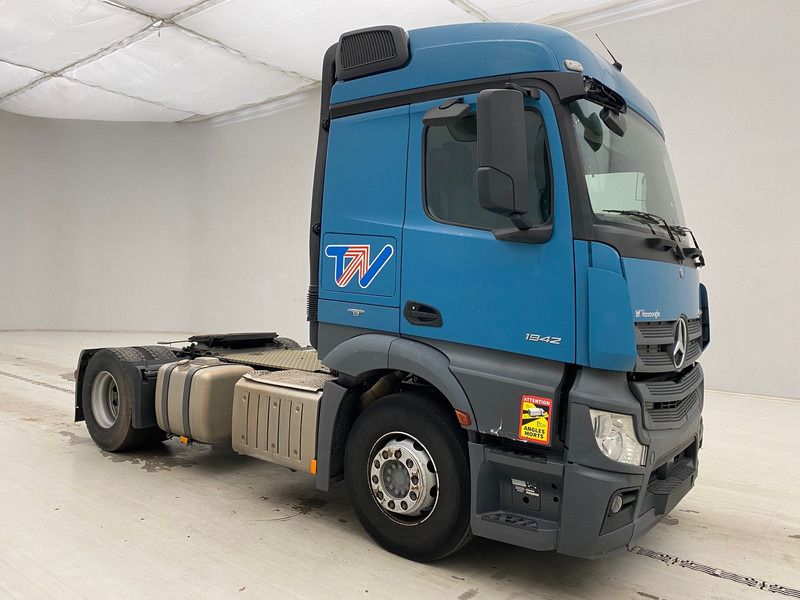 Mercedes-Benz Actros 1942 - رأس تريلا: صورة 3 Mercedes-Benz Actros 1942 - رأس تريلا: صورة 3